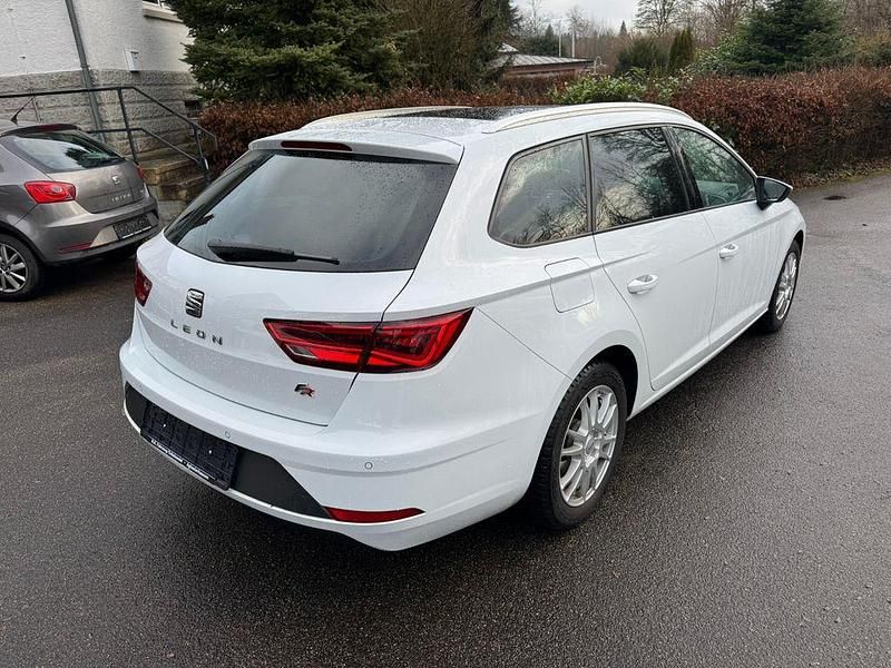 Gebraucht Seat Leon ST FR 150 PS (110 kW) 2017 "nevada" weiss Kombi