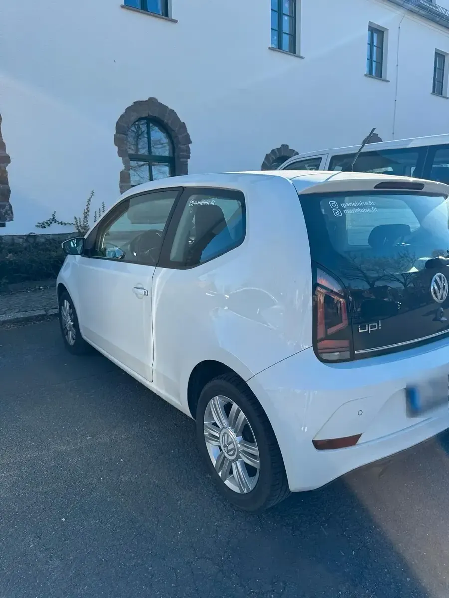 Gebraucht VW up! 90 PS (66 kW) 2017 Weiß Kleinwagen