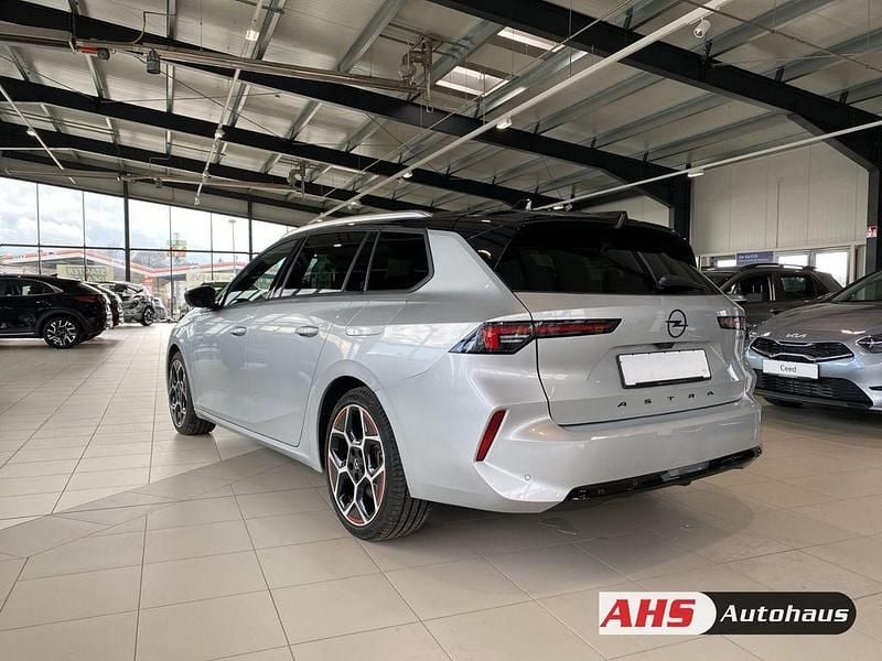 Gebraucht Opel Astra GS Line 181 PS (133 kW) 2024 Kristallsilber metallic Kombi