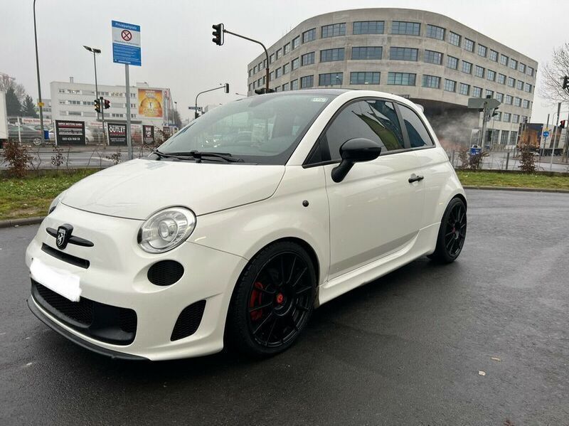 Weiß Gebraucht 2011 Abarth 595 Kleinwagen | 12.999 € - Bild 1/4