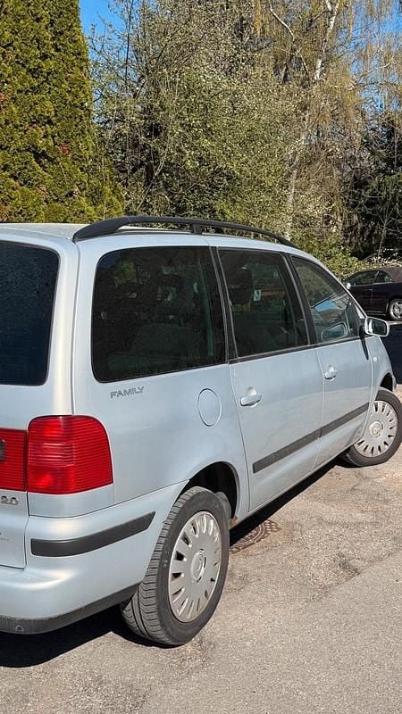 Gebraucht VW Sharan 116 PS (85 kW) 2005 Silber Van / Kleinbus