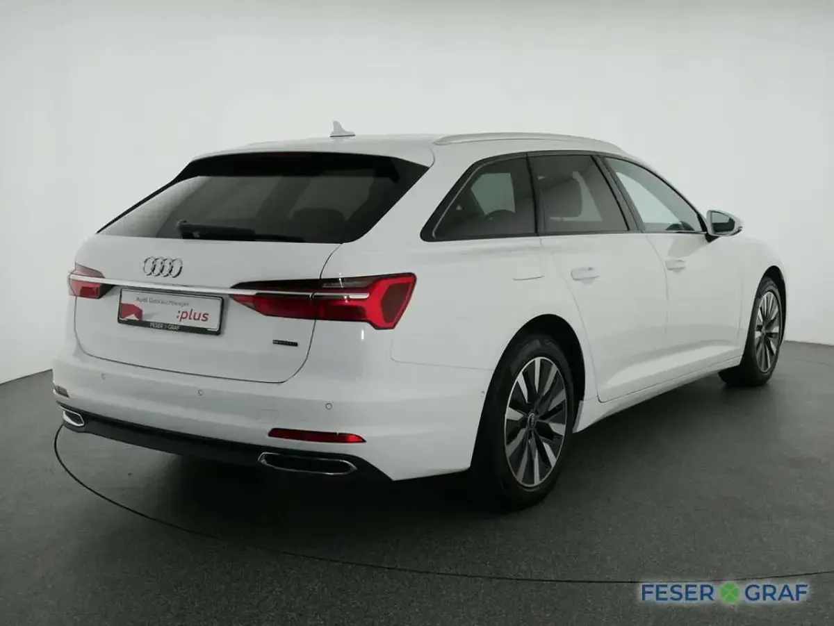Gebraucht Audi A6 299 PS (219 kW) 2022 Weiß Kombi