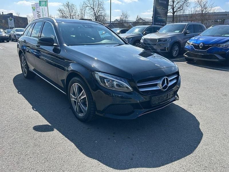 Gebraucht Mercedes C220 170 PS (125 kW) 2017 Schwarz Kombi