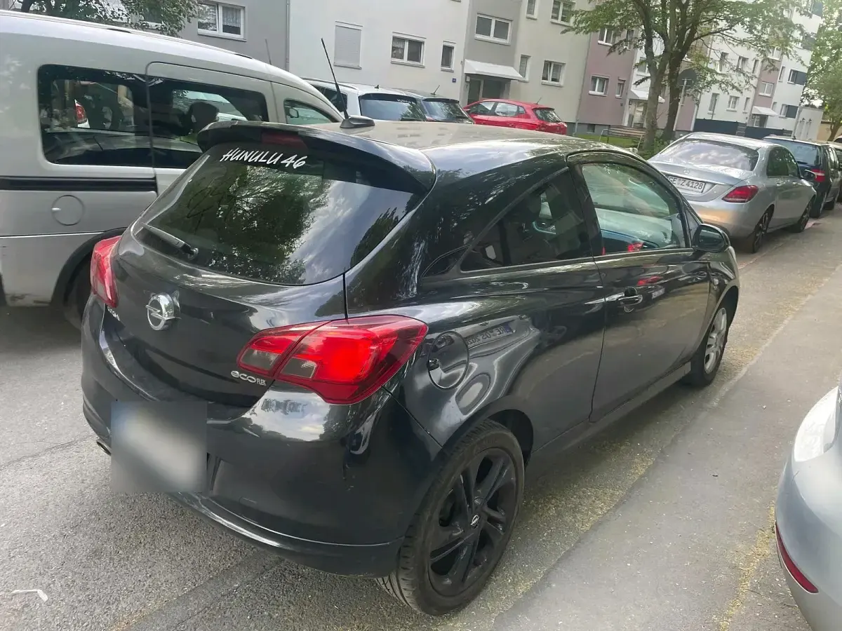 Gebraucht Opel Corsa 95 PS (69 kW) 2016 Schwarz Kleinwagen