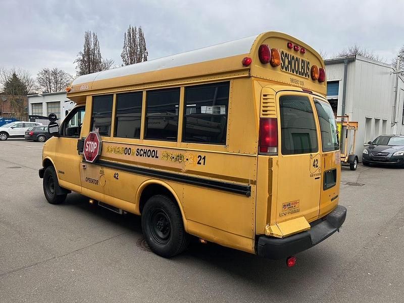 Gebraucht Chevrolet Express 2000 Gelb Van / Kleinbus