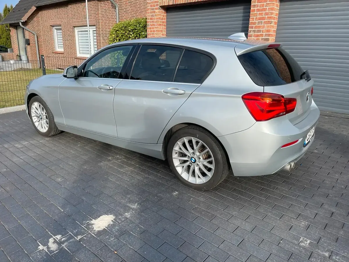 Gebraucht BMW 125 224 PS (164 kW) 2015 Silber Kleinwagen