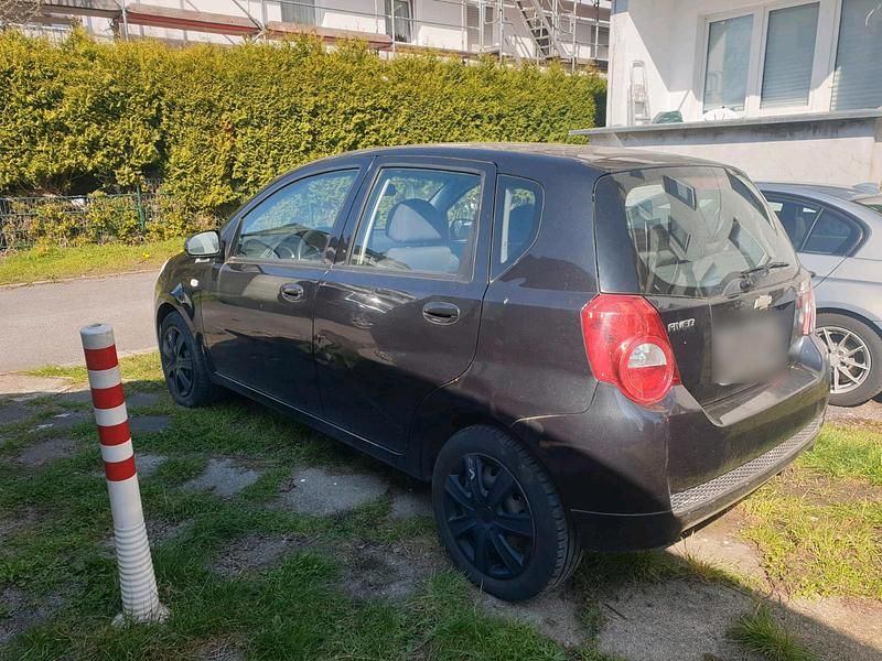 Gebraucht Chevrolet Aveo 84 PS (61 kW) 2009 Schwarz Limousine