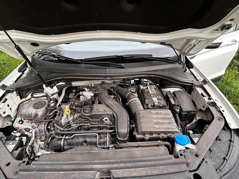 Gebraucht VW Tiguan Allspace Life 150 PS (110 kW) 2023 Weiß SUV