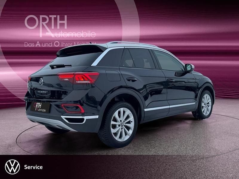 Gebraucht VW T-Roc Style 150 PS (110 kW) 2023 Deep black perleffekt SUV