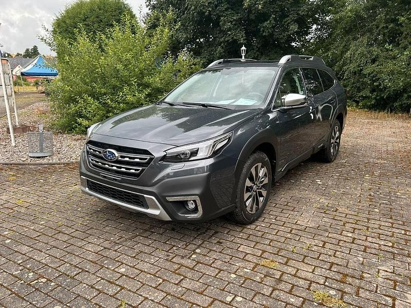 Neu Subaru Outback Platinum 169 PS (124 kW) 2026 Grau Limousine