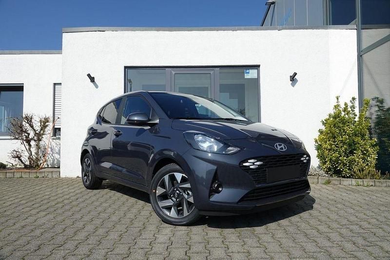 Aurora grey (mineraleffekt) Neu 2025 Hyundai i10 Trend Kleinwagen | 16.970 € (Guter Preis) - Bild 1/4