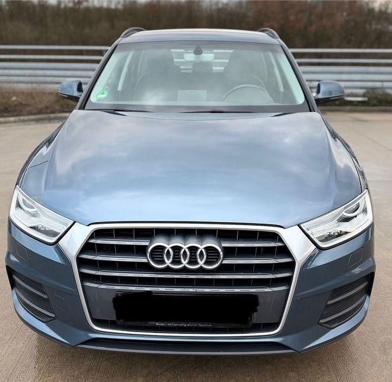 Gebraucht Audi Q3 Ambiente 150 PS (110 kW) 2015 Blau SUV