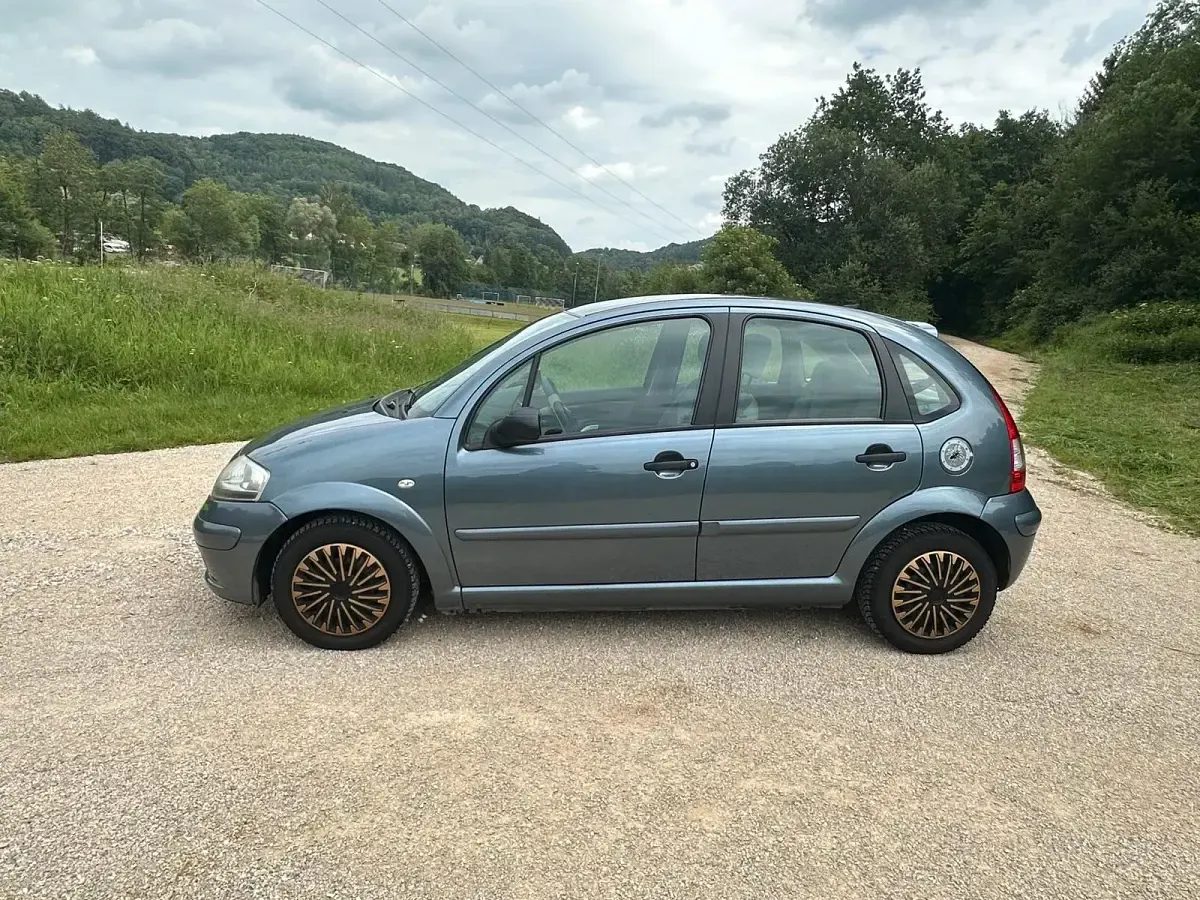Gebraucht Citroën C3 60 PS (44 kW) 2005 Grau Limousine