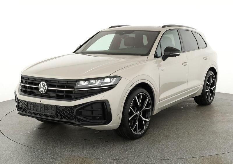 Sechura beige metallic Gebraucht 2024 VW Touareg R-line SUV | 79.495 € - Bild 1/4