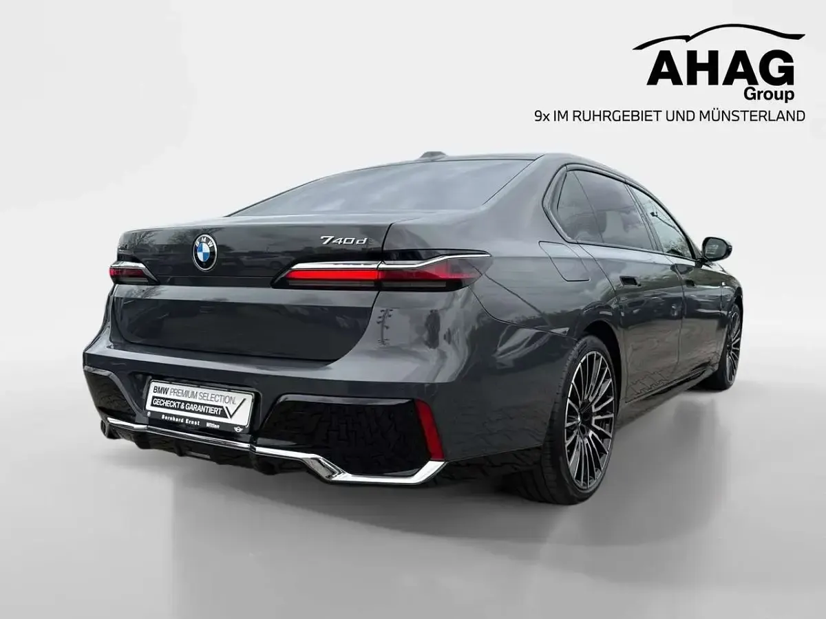 Gebraucht BMW 740 M Sport 299 PS (219 kW) 2025 Bmw individual dravitgrau Limousine