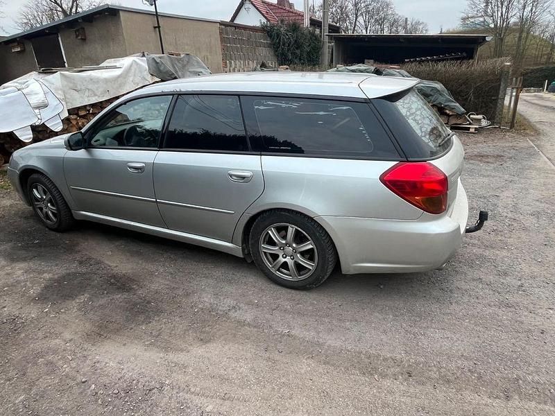 Gebraucht Subaru Legacy 165 PS (121 kW) 2003 Silber Kombi