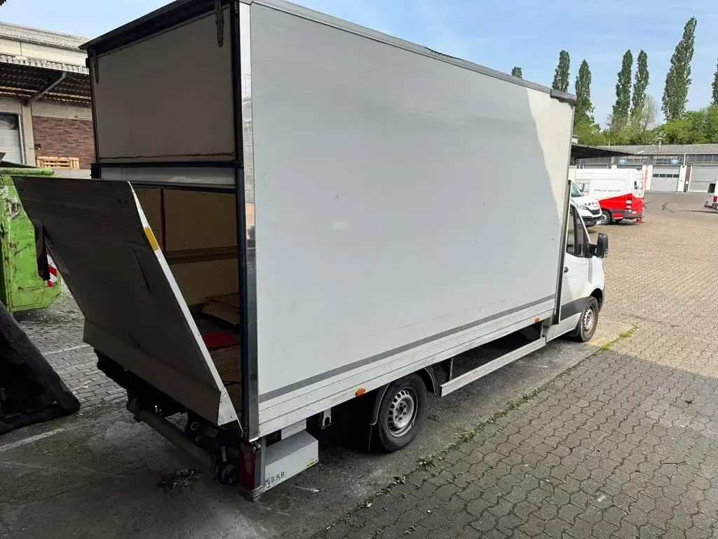 Gebraucht Mercedes Sprinter 163 PS (119 kW) 2019 Weiß Van