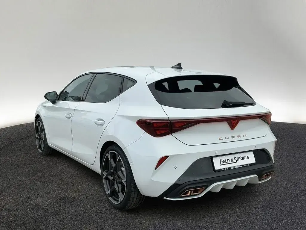 Neu Cupra Leon VZ 272 PS (200 kW) 2025 S7 "magnetic tech" Kombi
