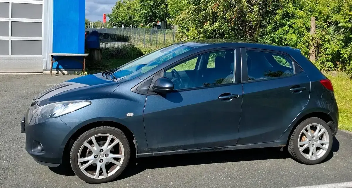 Gebraucht Mazda 2 103 PS (75 kW) 2008 Grau Kleinwagen