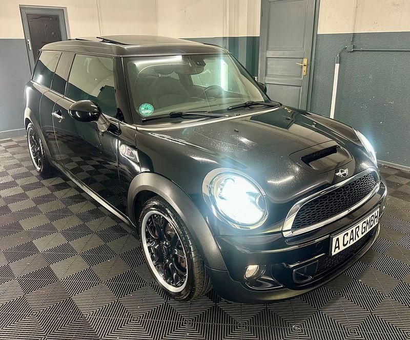 Schwarz Gebraucht 2011 Mini Cooper S Clubman Kombi | 6.990 € (Fairer Preis) - Bild 1/4