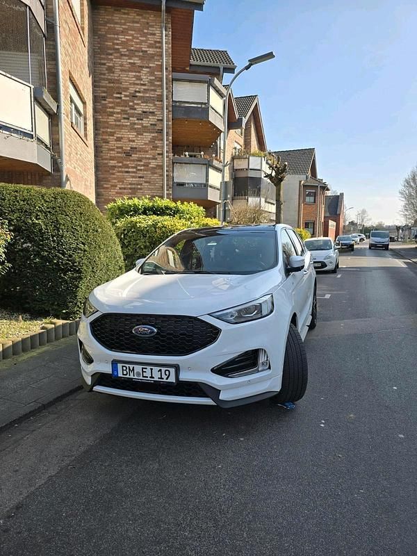 Weiß Gebraucht 2019 Ford Edge ST-Line SUV | 24.900 € (Fairer Preis) - Bild 1/4