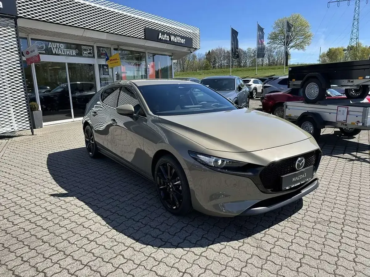 Neu Mazda 3 Exclusive-Line 186 PS (136 kW) 2026 Zircon sand Limousine