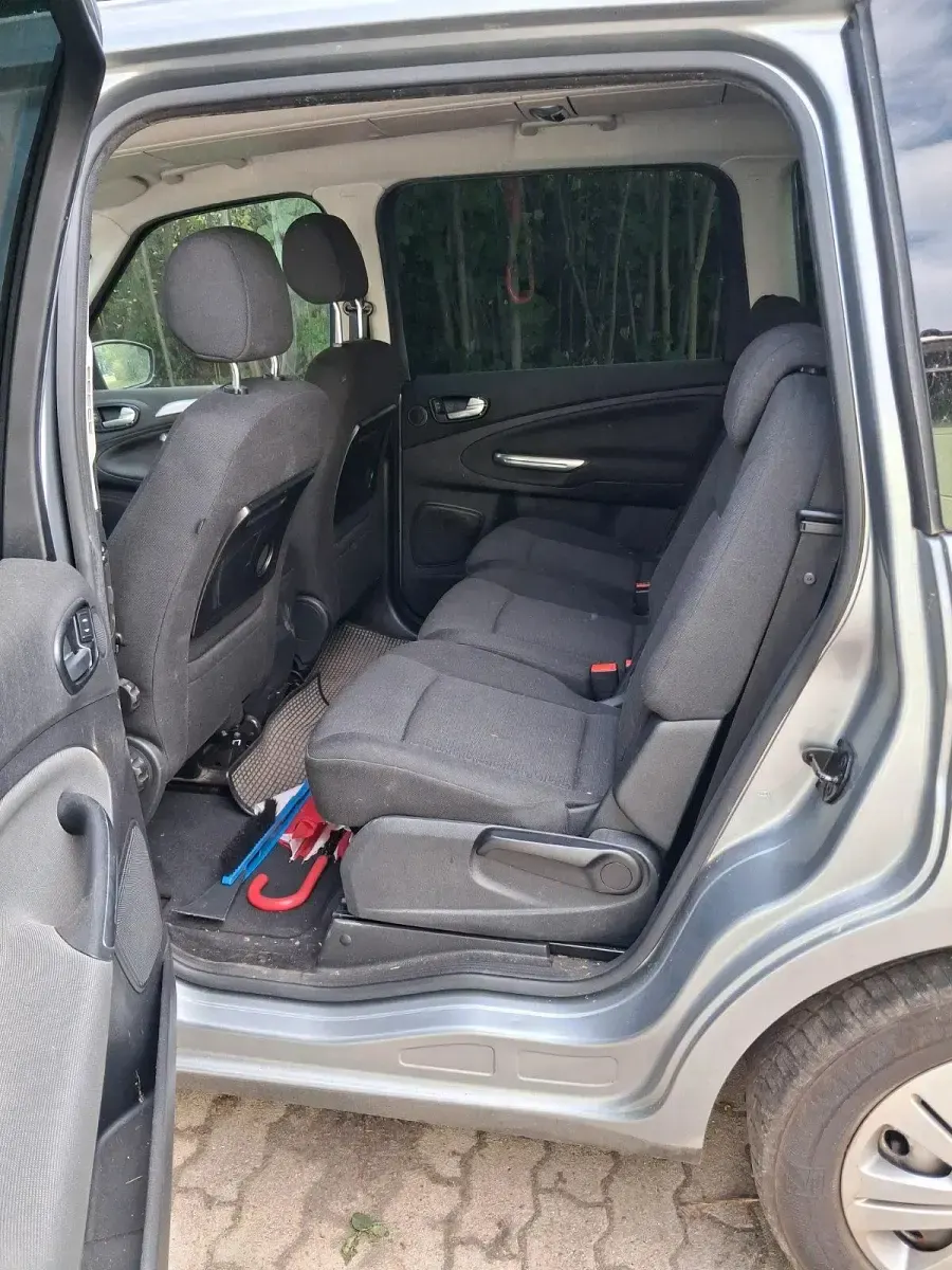 Gebraucht Ford Galaxy 145 PS (106 kW) 2007 Silber Van / Kleinbus