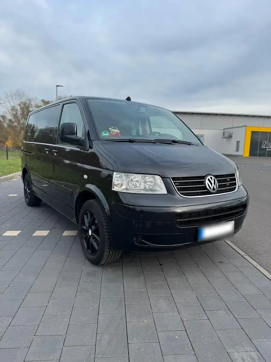 Używany VW T5 174 KM (127 kW) 2007 Czarny Van