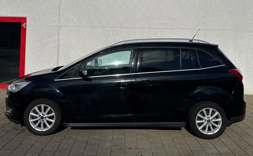 Gebraucht Ford Grand C-Max Titanium 120 PS (88 kW) 2018 Schwarz Van / Kleinbus