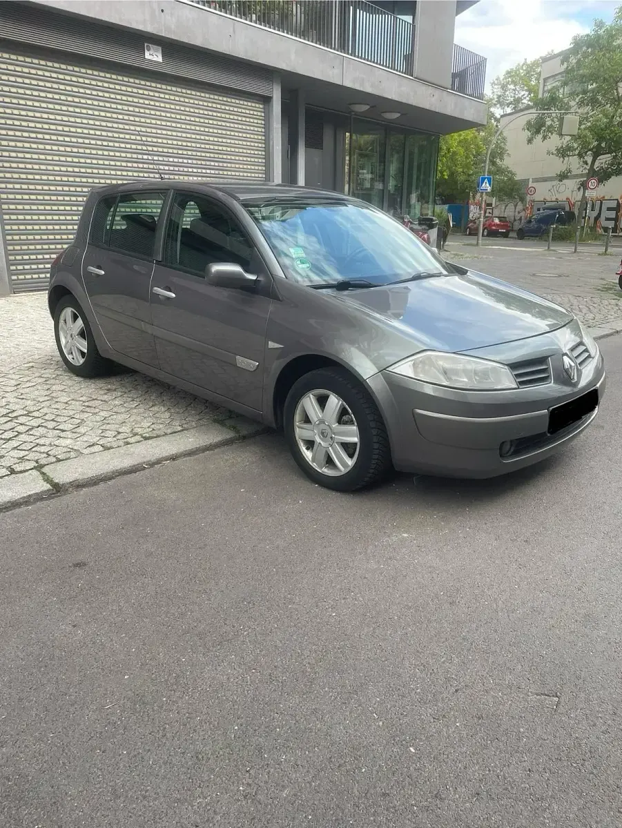 Gebraucht Renault Mégane II 101 PS (74 kW) 2005 Grau Limousine