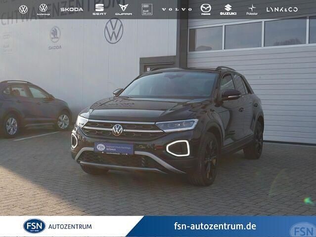 Deep black perleffekt Gebraucht 2024 VW T-Roc Style SUV | 34.980 € (Teuer) - Bild 1/2