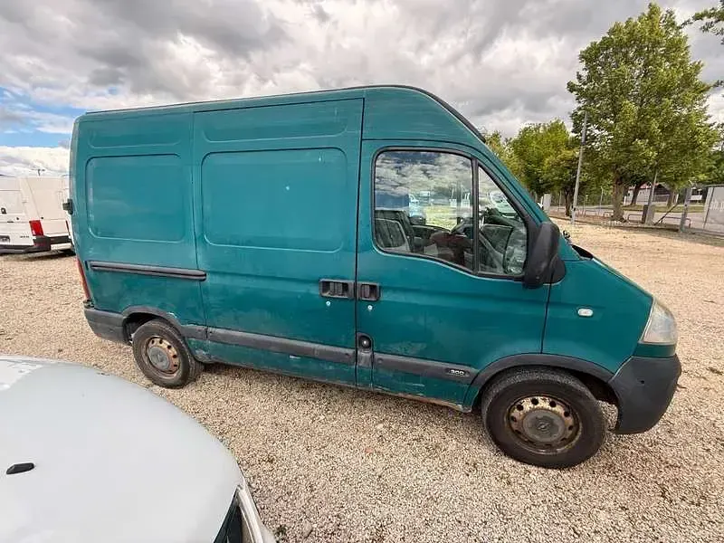 Gebraucht Opel Movano 101 PS (74 kW) 2007 Grün Van