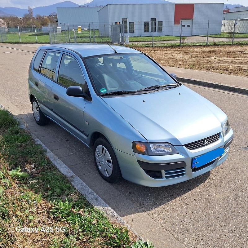 Gebraucht Mitsubishi Space Star 82 PS (60 kW) 2004 Grün Van / Kleinbus