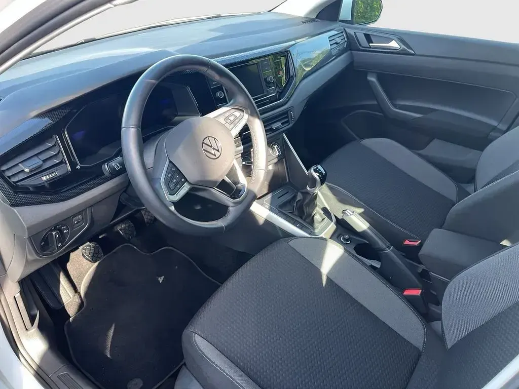 Gebraucht VW Polo Life 80 PS (58 kW) 2023 Weiß Kleinwagen