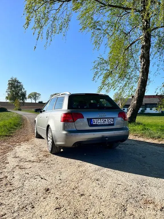 Używany Audi A4 Performance 170 KM (125 kW) 2007 Szary Kombi
