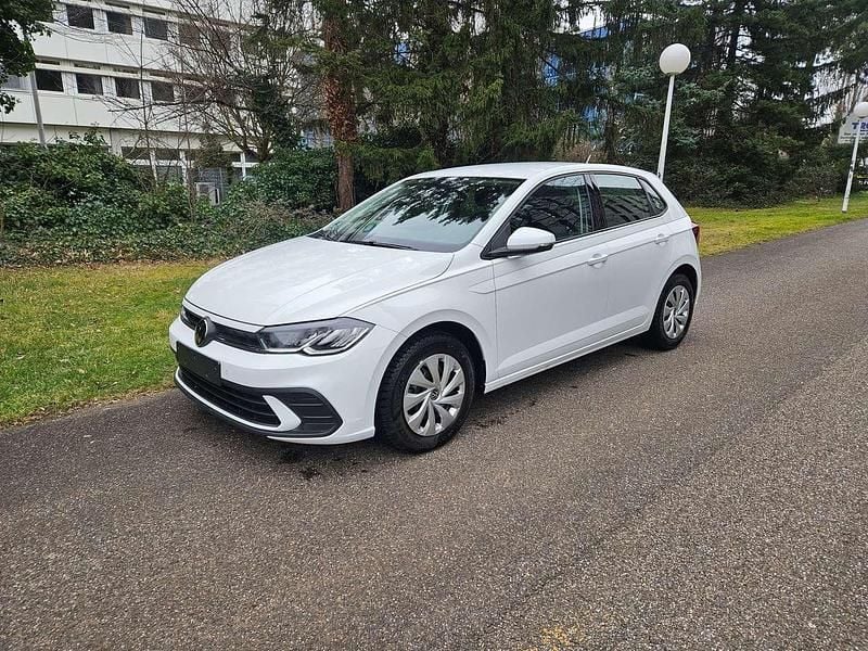 Gebraucht VW Polo Life 80 PS (58 kW) 2024 Pure white Kleinwagen