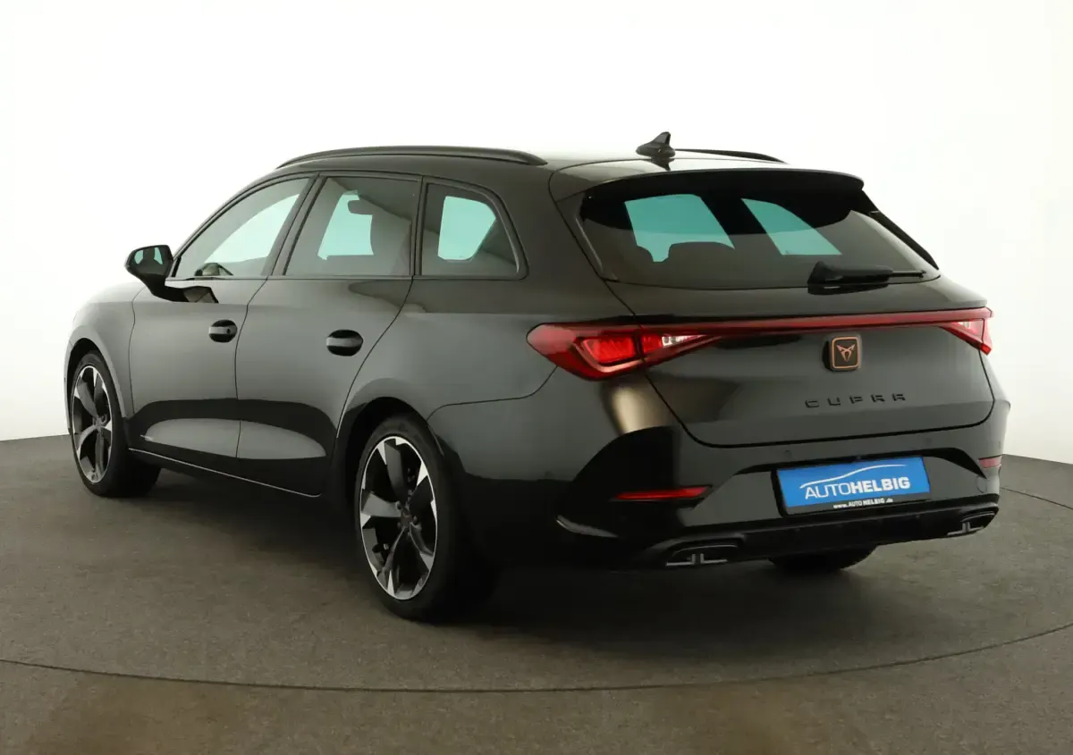 Gebraucht Cupra Leon 150 PS (110 kW) 2023 Mitternachtsschwarz