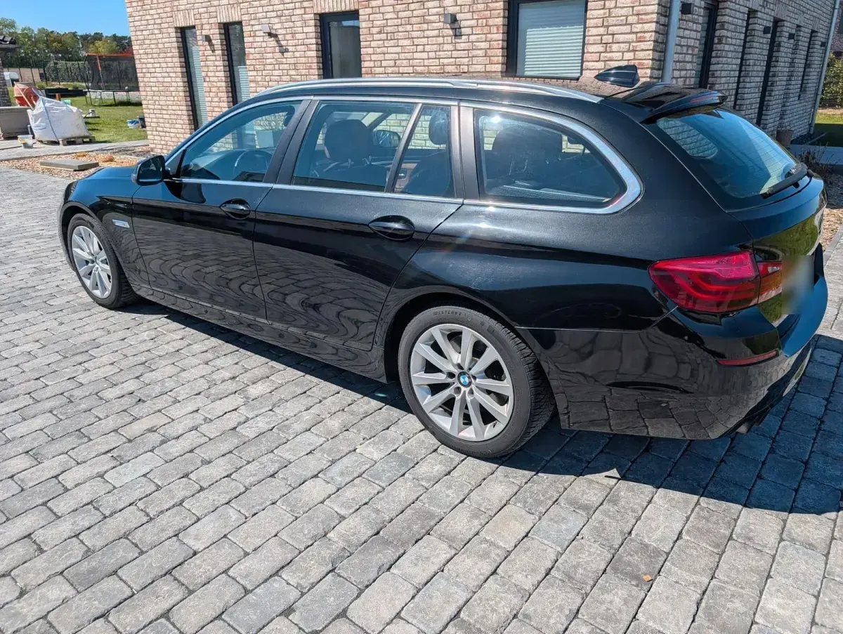 Second-hand BMW 530 258 CP (189 kW) 2014 Negru Break