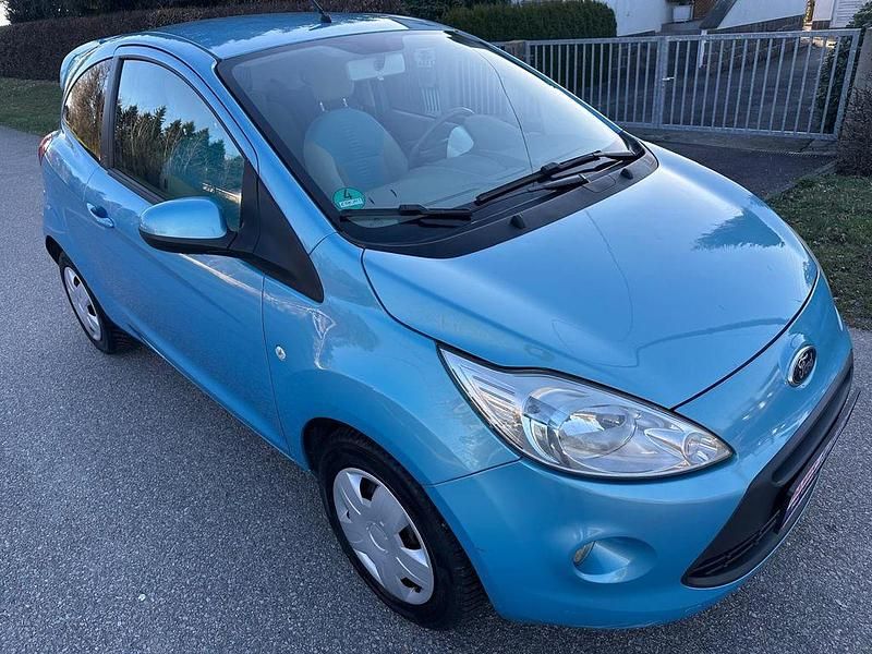 Gebraucht Ford Ka Titanium 69 PS (50 kW) 2012 Blau Kleinwagen