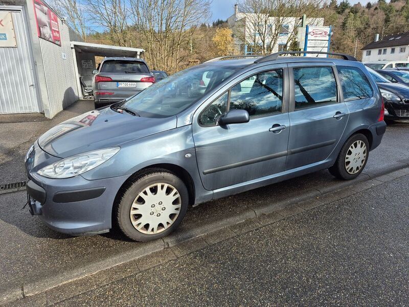Grau Gebraucht 2006 Peugeot 307 Filou Kombi | 2.289 € (Teuer) - Bild 1/4