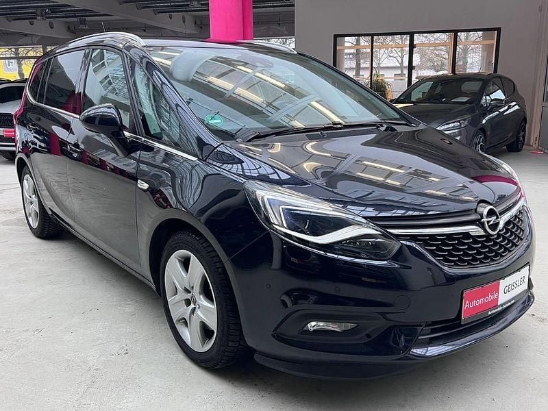 Gebraucht Opel Zafira Tourer Innovation 136 PS (100 kW) 2018 Tiefseeblau/darkmoon blue Van / Kleinbus