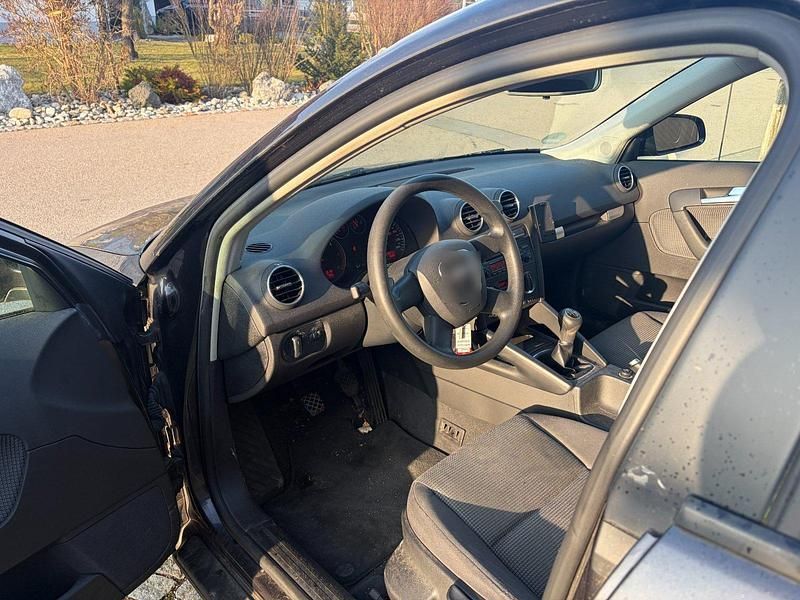 Gebraucht Audi A3 140 PS (102 kW) 2006 Schwarz Kleinwagen