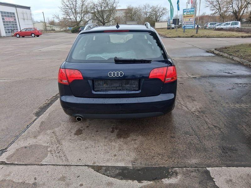 Gebraucht Audi A4 S-Line 130 PS (95 kW) 2006 Blau Kombi