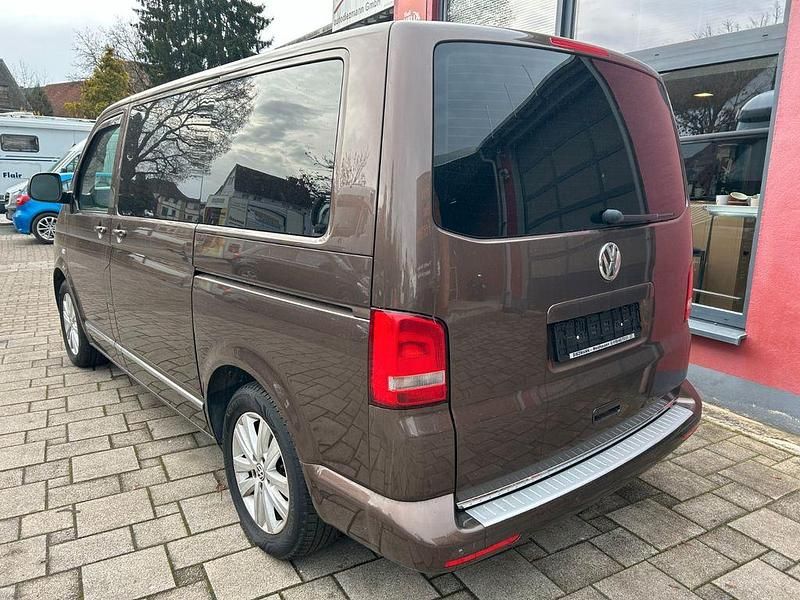 Gebraucht VW Multivan Highline 179 PS (131 kW) 2015 Van / Kleinbus
