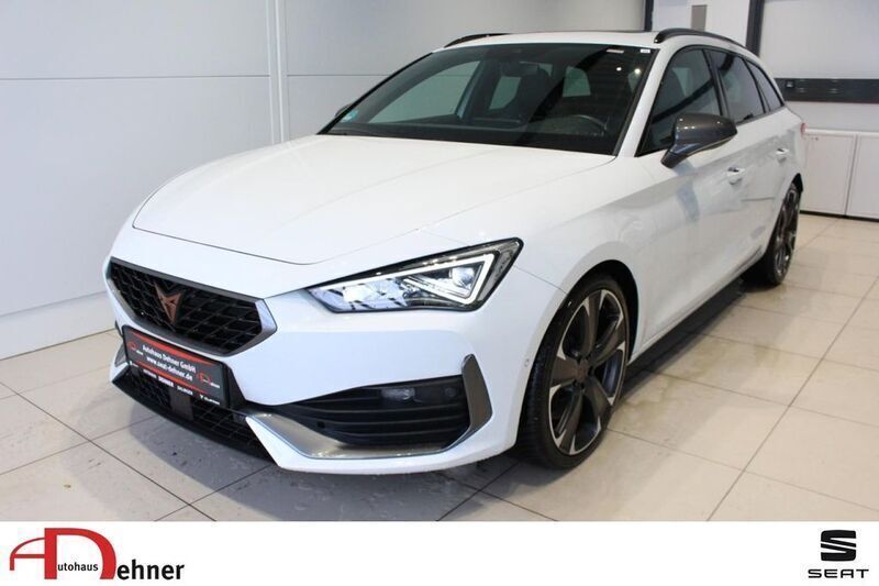 Nevada weiß (metallic) Gebraucht 2023 Cupra Leon VZ Kombi | 34.980 € (Fairer Preis) - Bild 1/4