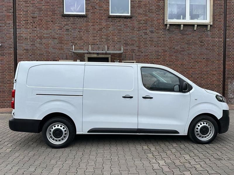Gebraucht Fiat Scudo 144 PS (105 kW) 2023 Weiß Van