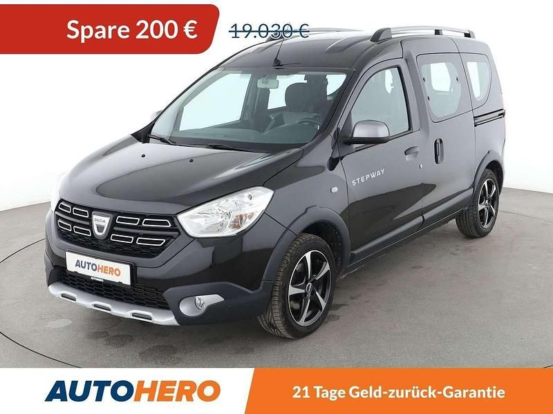 Schwarz Gebraucht 2021 Dacia Dokker Stepway Van / Kleinbus | 18.830 € (Etwas zu teuer) - Bild 1/3