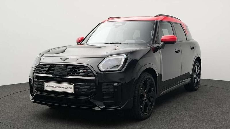 Schwarz Gebraucht 2024 Mini John Cooper Works Countryman SUV | 38.800 € (Teuer) - Bild 1/4