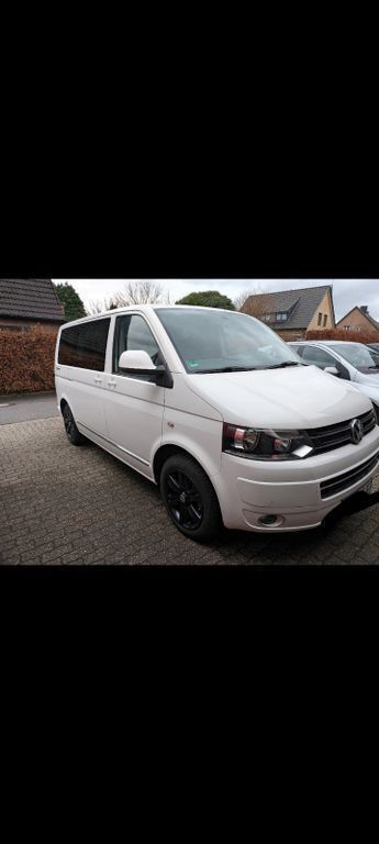 Weiß Gebraucht 2010 VW T5 California Van | 22.999 € (Etwas zu teuer) - Bild 1/3