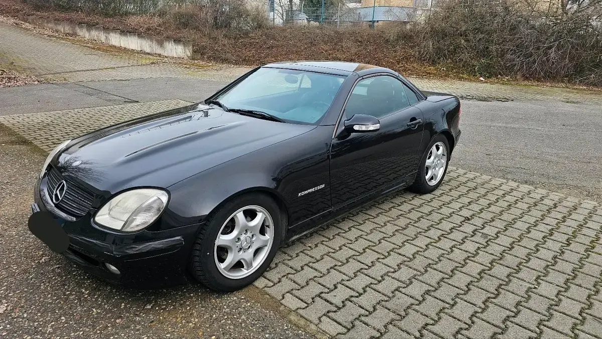Gebraucht Mercedes SLK230 230 PS (169 kW) 2001 Schwarz Cabrio